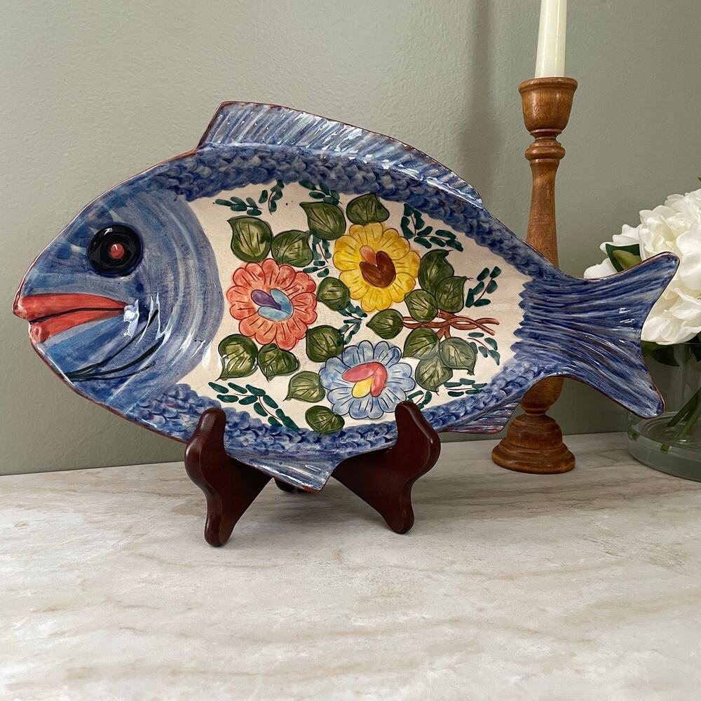 Vintage Olaria Tavares Portugal Fish Serving Platter - Hand Painted Terracotta